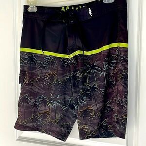 Maui & Sons Since 1980 Board Surf Shorts Black with Palm Tree Design SZ 32 S/M